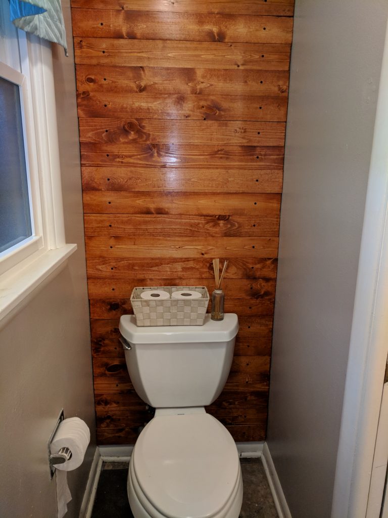 Toilet room - New wall